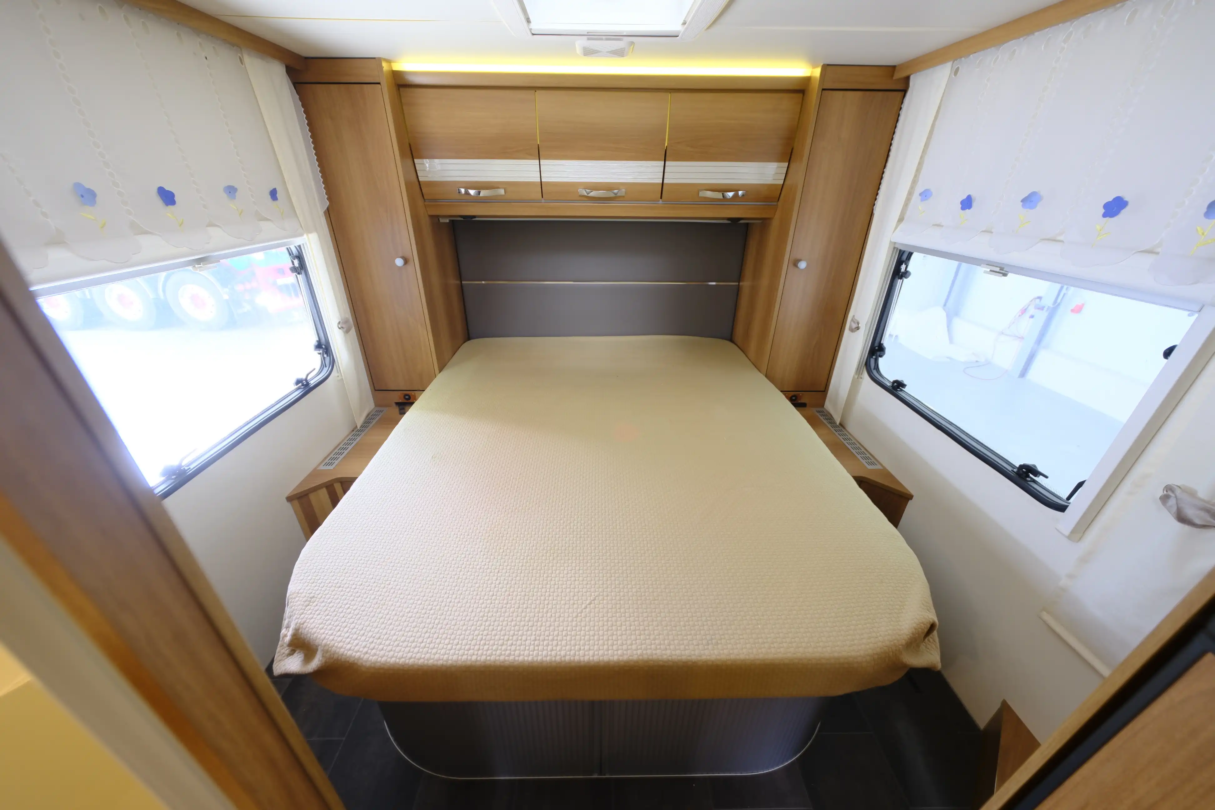 DETHLEFFS Magic Edition I DBM White - Ansicht 10